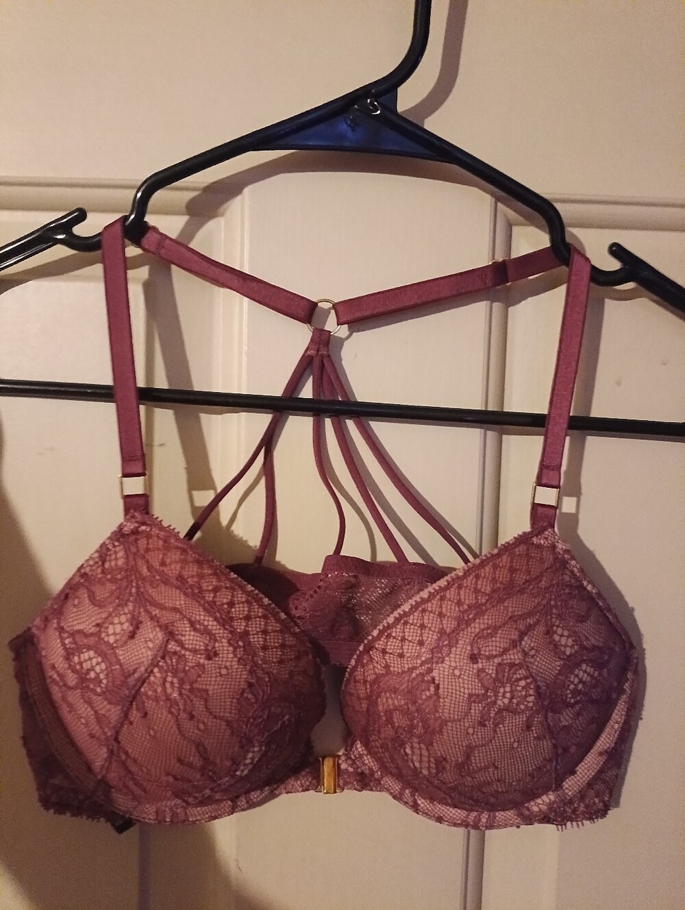 Victoria Secret Bombshell Lace Strappy Front-Close Bra - Mauve 34A Super Padded!